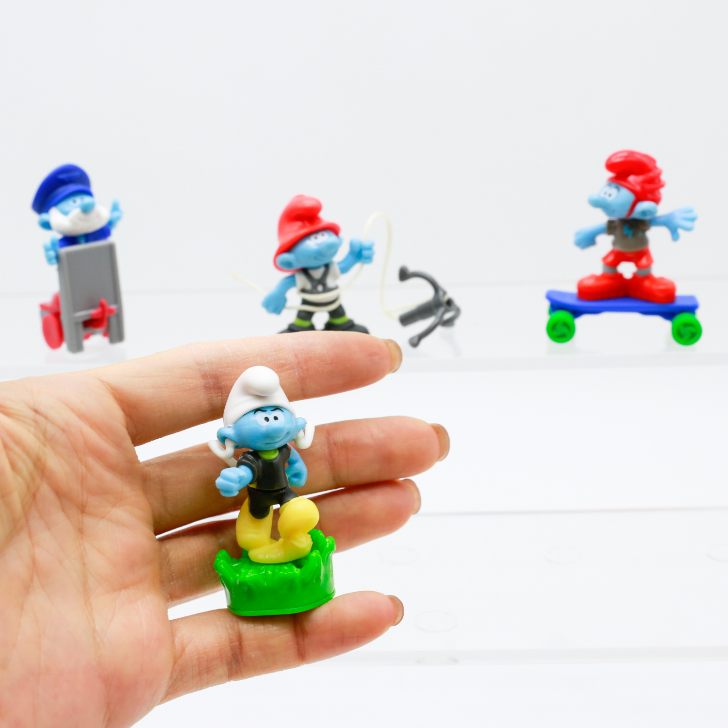 Kinder Gashapon Capsule Toys S - Capsule Toy Gashapon review and price
